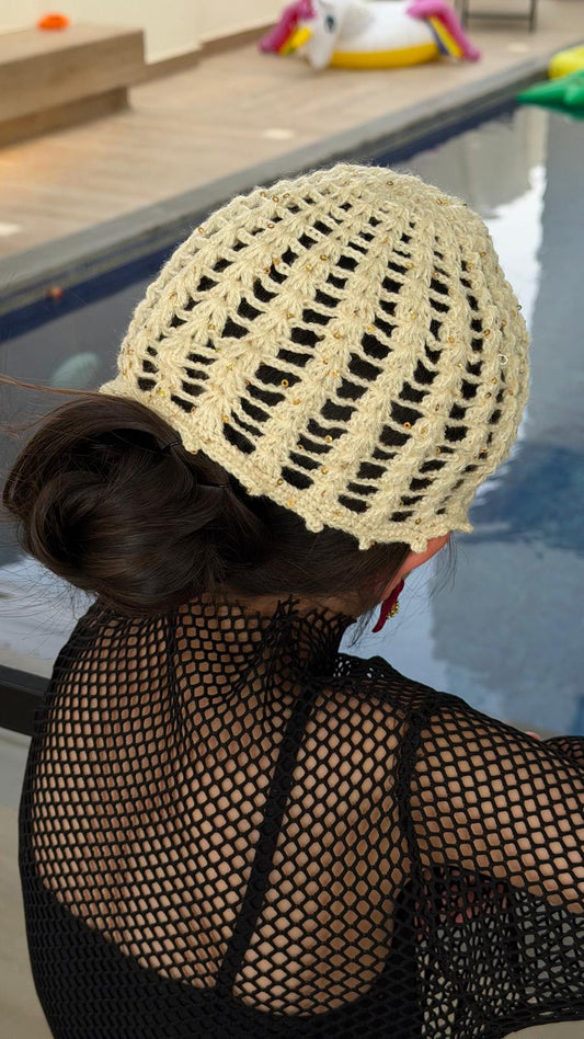 Creamy hat
